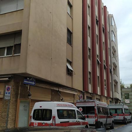 Homebetty Vado Ligure Extérieur photo